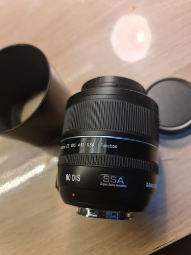 Samsung 60mm macro ois - macro,